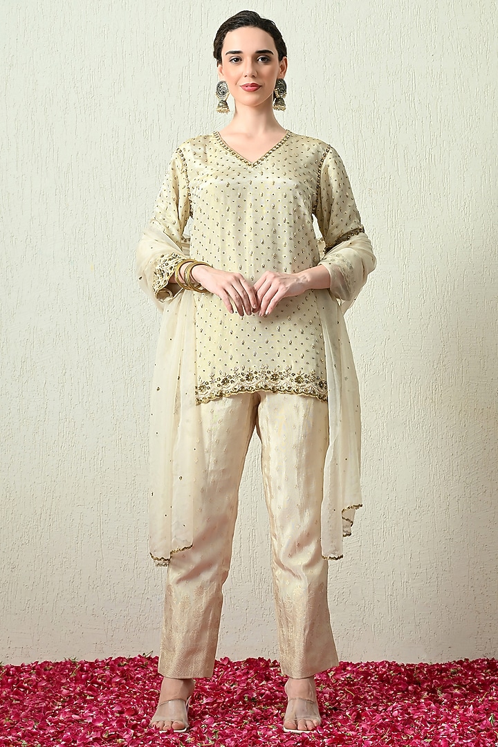 Ivory Tissue Silk Hand Embroidered Short Kurta Set by OHH CROW INDIA at Pernia's Pop Up Shop