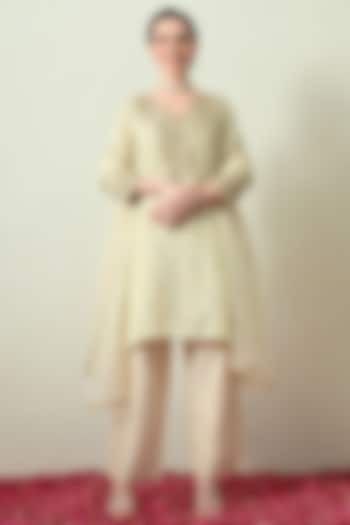 Ivory Crushed Tissue Silk Hand Embroidered Kurta Set by OHH CROW INDIA at Pernia's Pop Up Shop