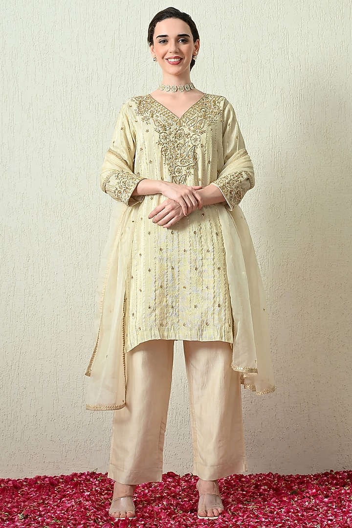 Ivory Crushed Tissue Silk Hand Embroidered Kurta Set by OHH CROW INDIA at Pernia's Pop Up Shop