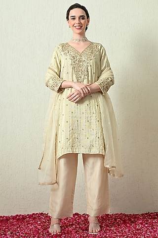 Ivory Crushed Tissue Silk Hand Embroidered Kurta Set by OHH CROW INDIA