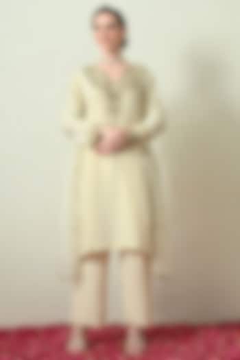 Ivory Crushed Tissue Silk Hand Embroidered Kurta Set by OHH CROW INDIA at Pernia's Pop Up Shop