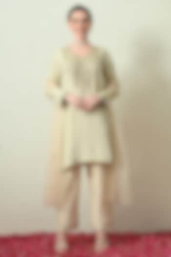 Ivory Crushed Tissue Silk Hand Embroidered Kurta Set by OHH CROW INDIA at Pernia's Pop Up Shop