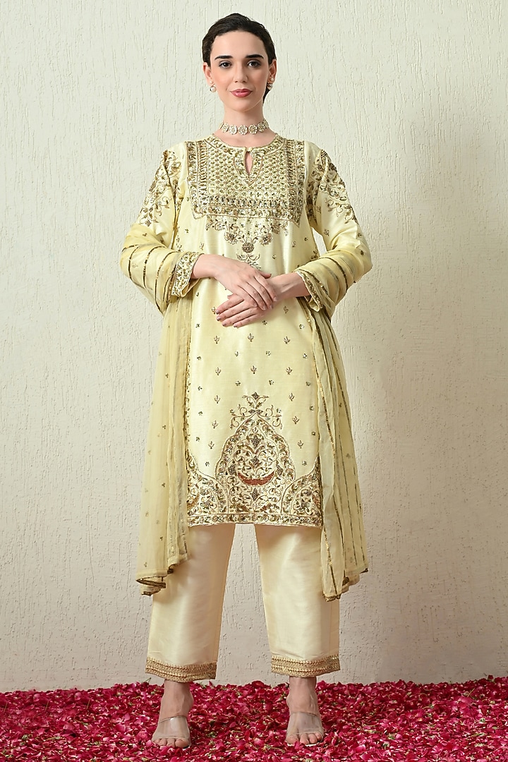 Butter Yellow Raw Silk Hand Embroidered Kurta Set by OHH CROW INDIA at Pernia's Pop Up Shop