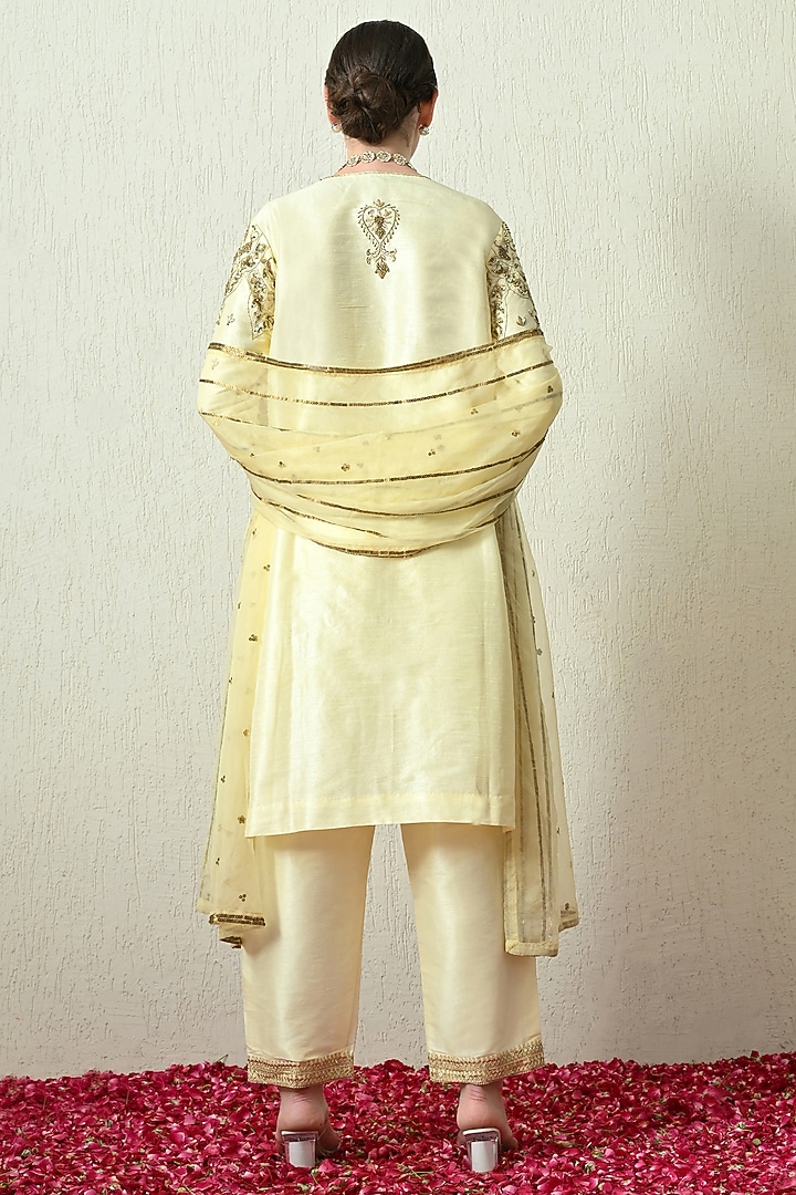 Butter Yellow Raw Silk Hand Embroidered Kurta Set by OHH CROW INDIA at Pernia's Pop Up Shop