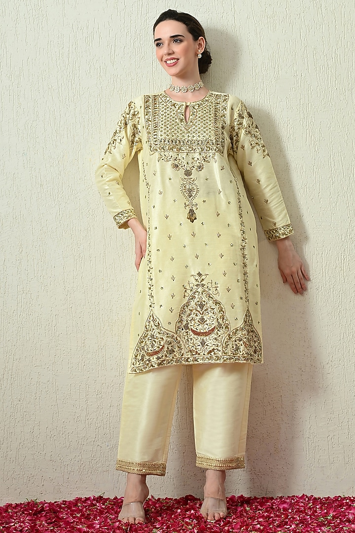 Butter Yellow Raw Silk Hand Embroidered Kurta Set by OHH CROW INDIA at Pernia's Pop Up Shop