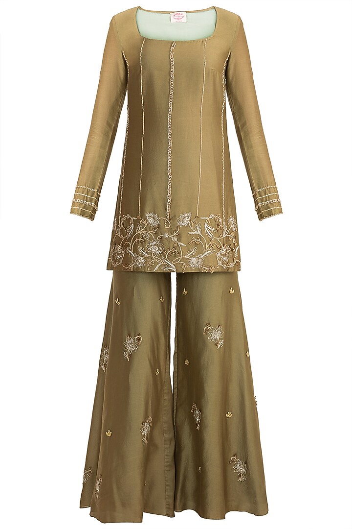 Mehendi Green Chevron Kurta Set by Ohaila Khan at Pernia's Pop Up Shop