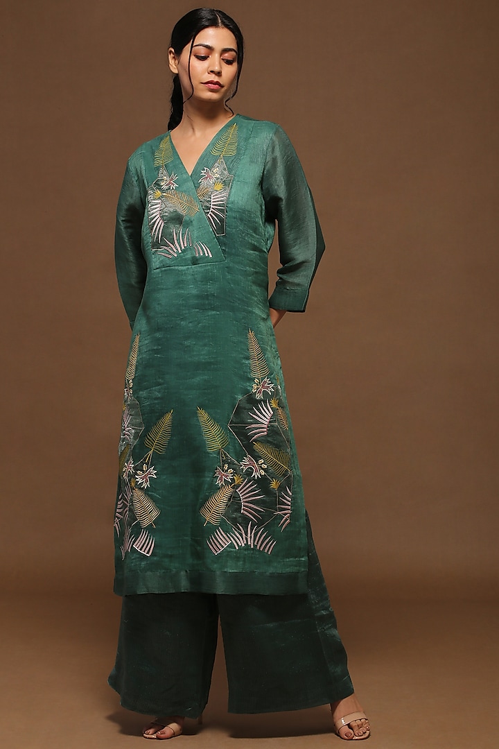 Peacock Green Handloom Linen Silk Kurta Set by OJA at Pernia's Pop Up Shop