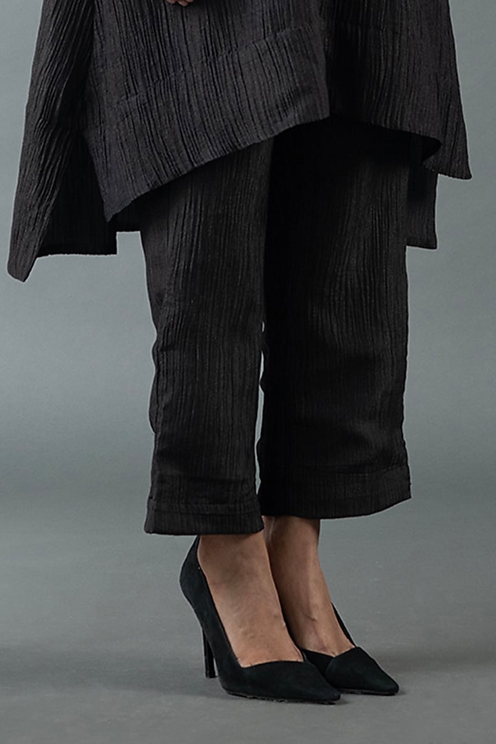 Charcoal Black Japanese Quash Hand Embroidered Tunic Set by OJA at Pernia's Pop Up Shop