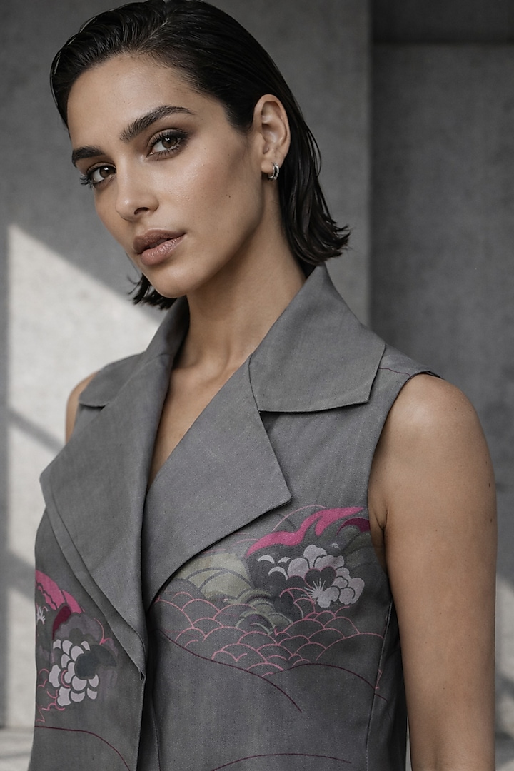 Graphite Grey Silk Chanderi Jacket Set by OJA at Pernia's Pop Up Shop