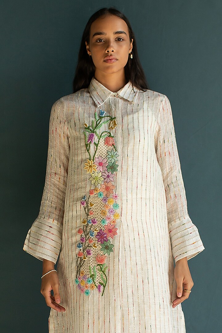 Ivory Handloom Linen Hand Embroidered Kurta Set by OJA at Pernia's Pop Up Shop