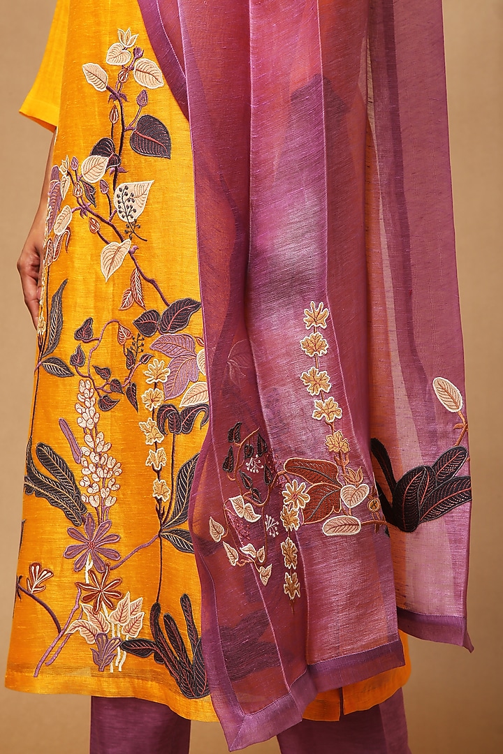 Yellow Floral Applique Embroidered Kurta Set by OJA at Pernia's Pop Up Shop