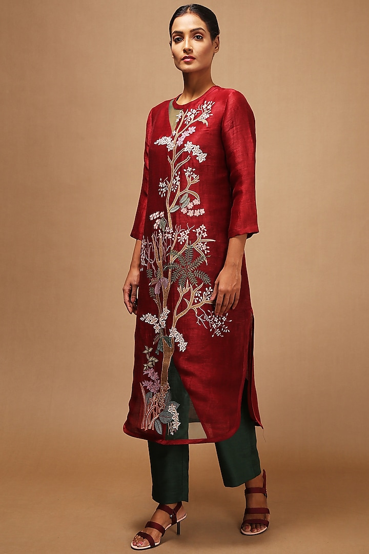 Maroon Floral Applique Embroidered Kurta With Pants by OJA
