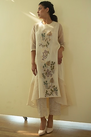 Cream Embroidered Tunic Set by OJA