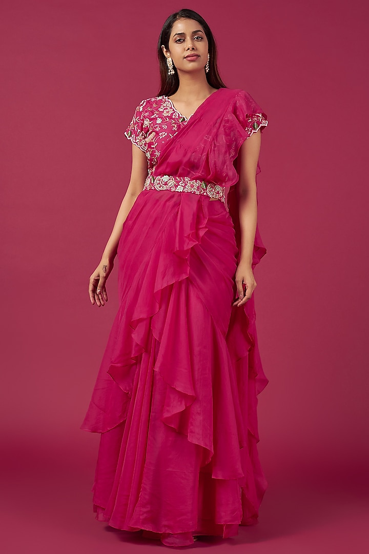 Cherry Red Organza Wedding Saree Set by Ojasvini at Pernia's Pop Up Shop