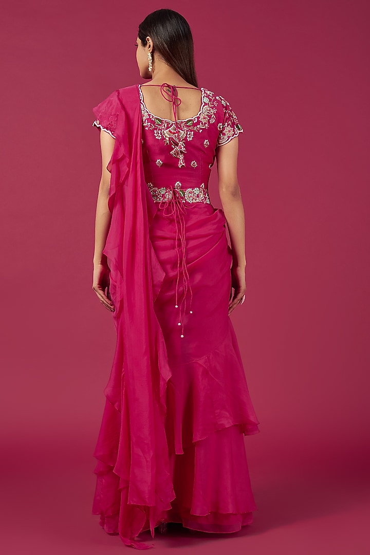 Cherry Red Organza Wedding Saree Set by Ojasvini at Pernia's Pop Up Shop