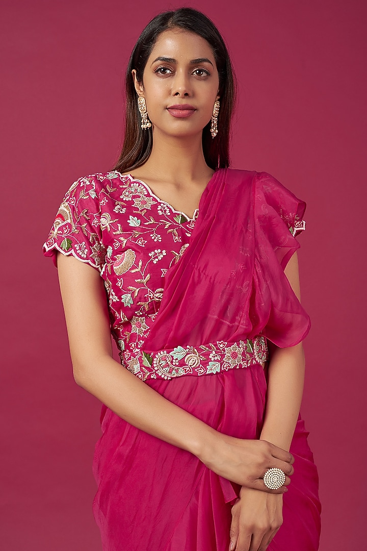 Cherry Red Organza Wedding Saree Set by Ojasvini at Pernia's Pop Up Shop