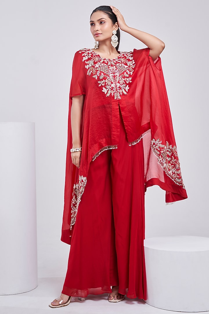 Red Organza Hand Embroidered Asymmetrical Cape Set by Ojasvini at Pernia's Pop Up Shop