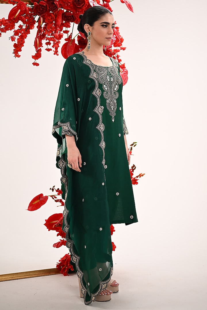 Deep Emerald Green Silk Chanderi Hand Embroidered Kurta Set by Ojasvini at Pernia's Pop Up Shop