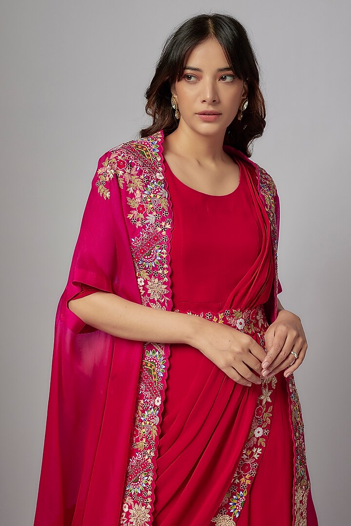 Red Organza & Chanderi Embroidered Cape Set by Ojasvini at Pernia's Pop Up Shop