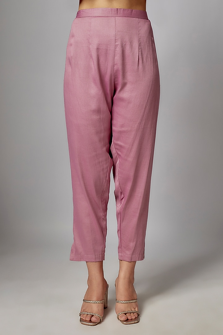 Rose Pink Silk & Chanderi Hand Embroidered Kurta Set by Ojasvini at Pernia's Pop Up Shop
