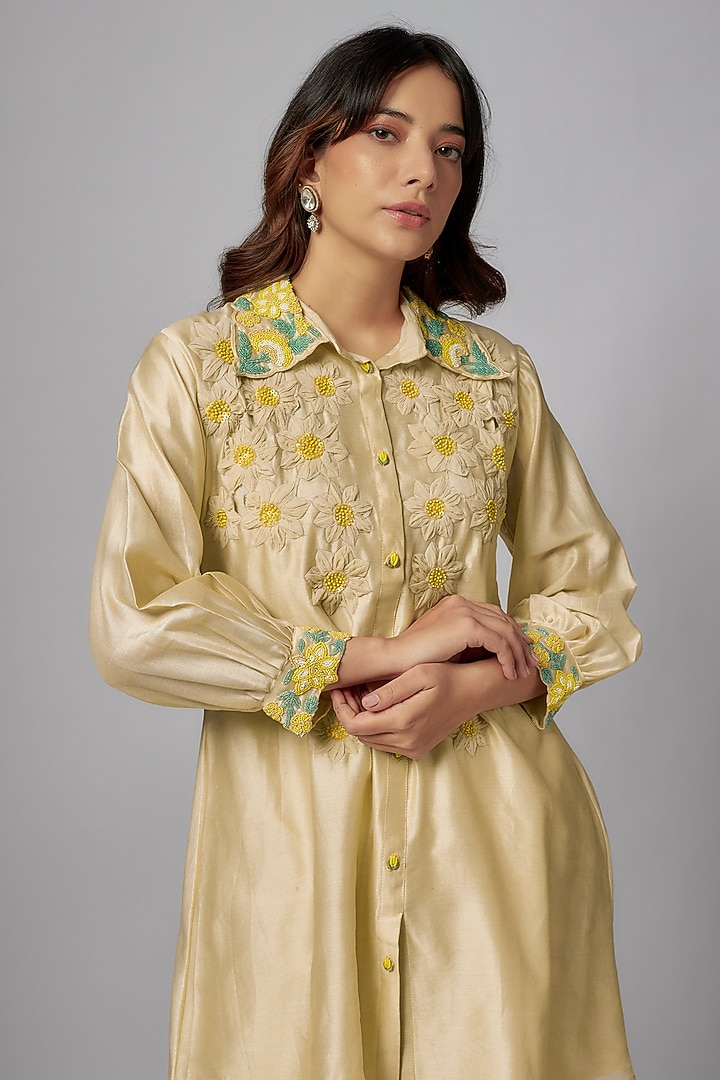 Ivory Silk & Chanderi Applique Embroidered Co-Ord Set by Ojasvini at Pernia's Pop Up Shop