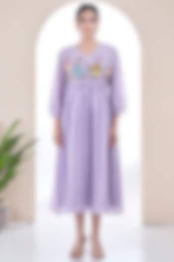 Lilac Mul Chanderi Floral Embroidered Dress by Ojasvini at Pernia's Pop Up Shop