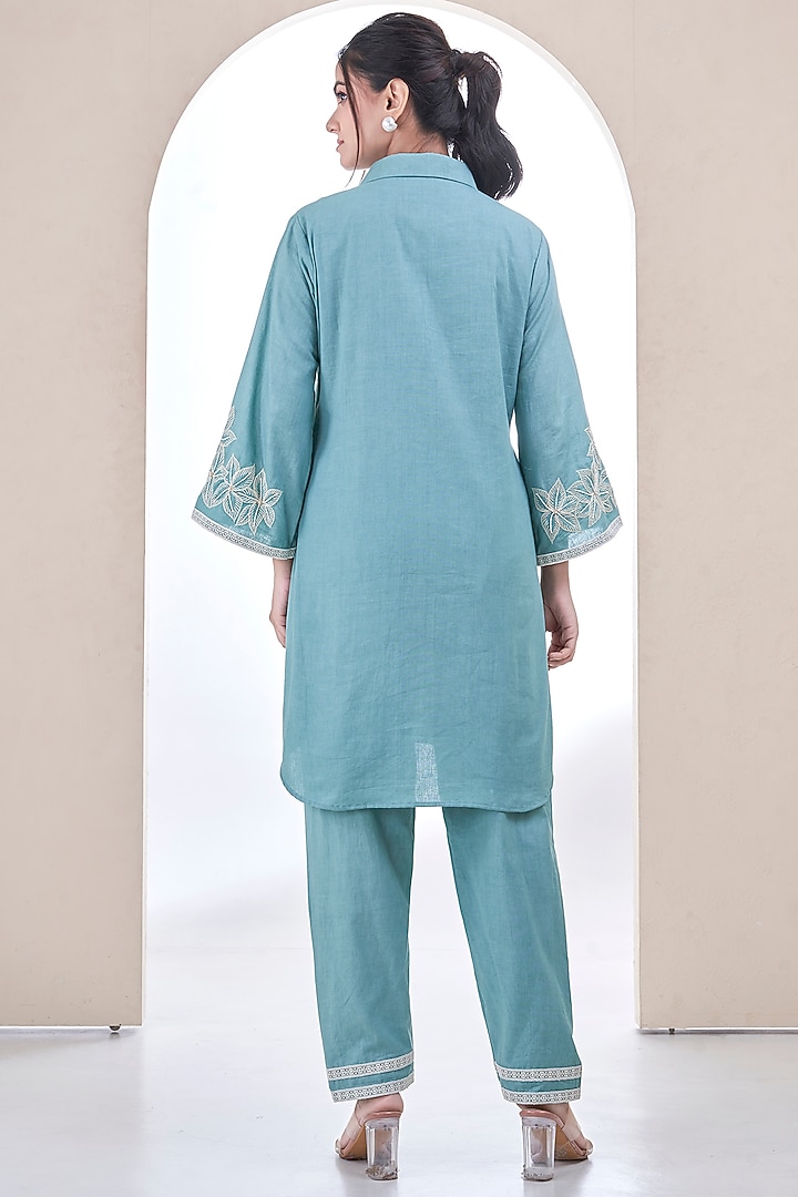 Teal blue Organza 3D Embroidered Co-Ord Set by Ojasvini at Pernia's Pop Up Shop