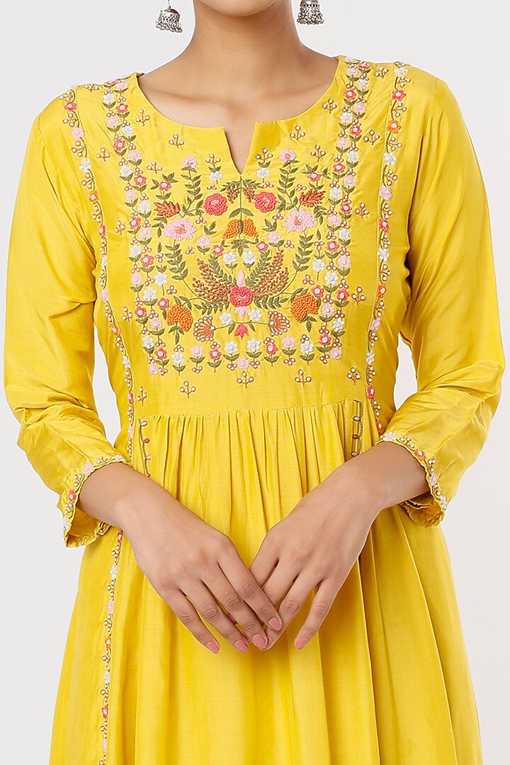 Mustard Embroidered Tunic by Ojasvini at Pernia's Pop Up Shop