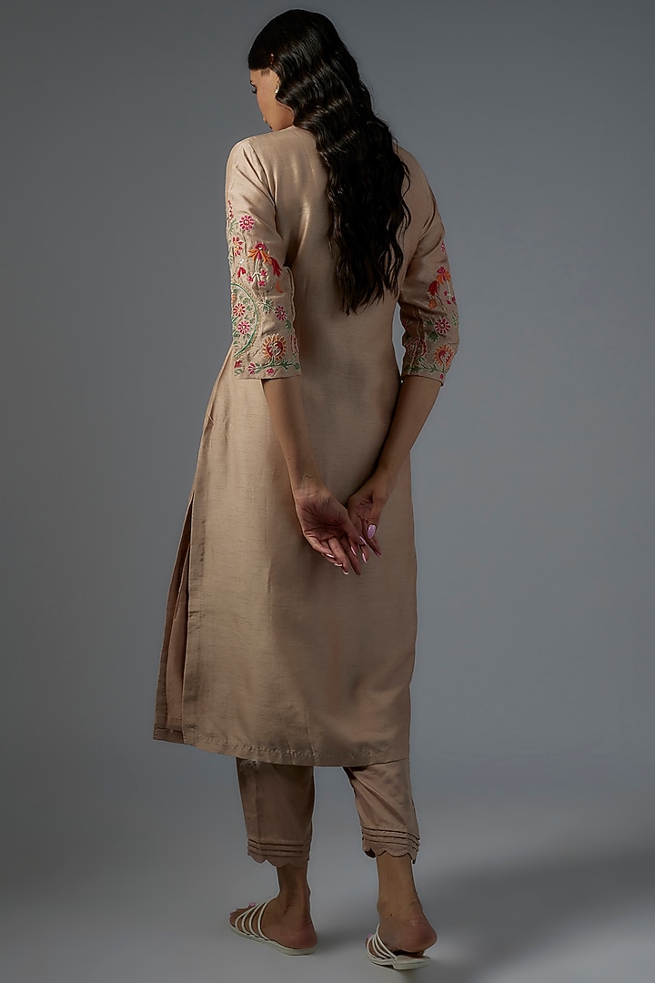 Old Rose Chanderi Embroidered Kurta Set by Ojasvini at Pernia's Pop Up Shop