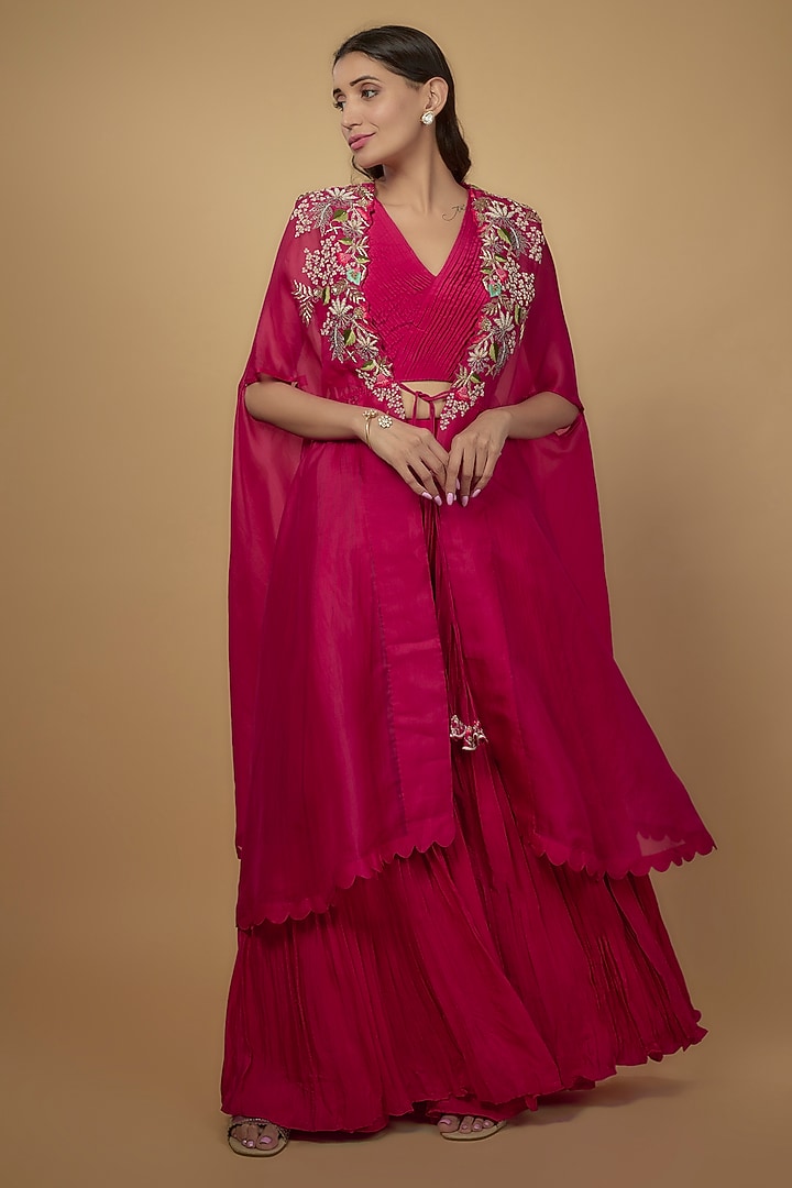 Red Organza & Natural Crepe Embroidered Cape Set by Ojasvini at Pernia's Pop Up Shop