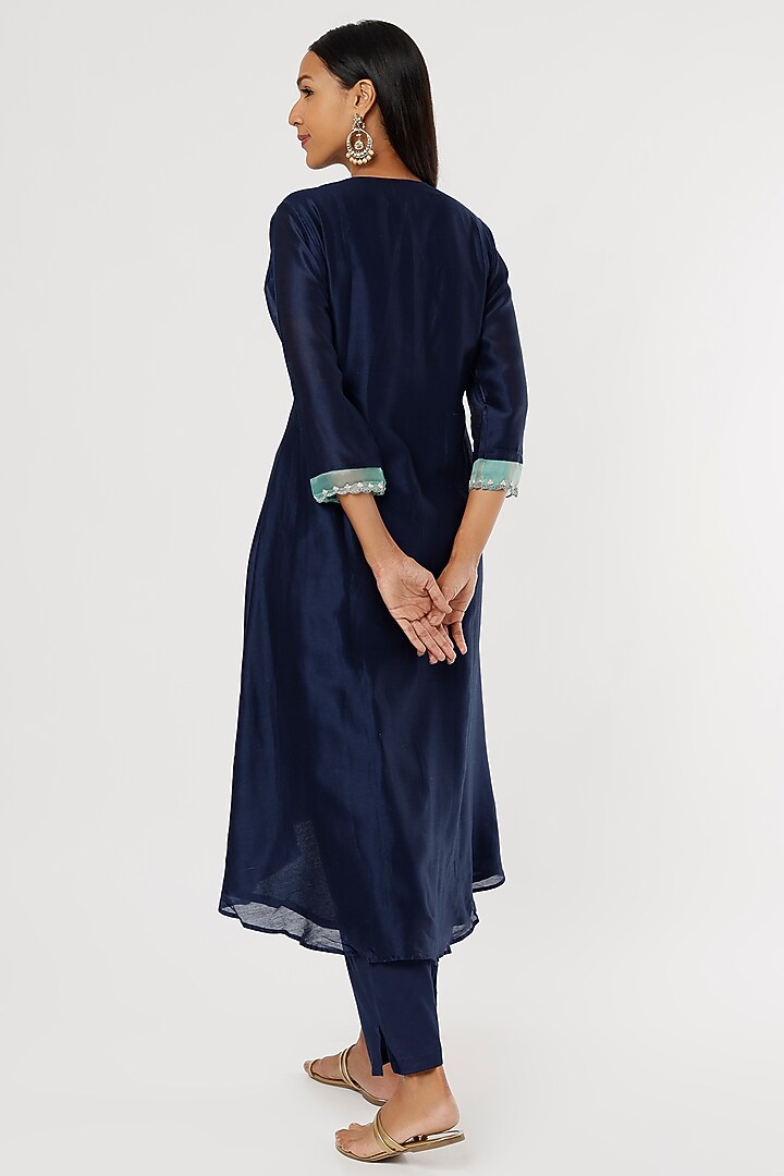 Navy Blue Hand Embroidered Kurta Set by Ojasvini at Pernia's Pop Up Shop