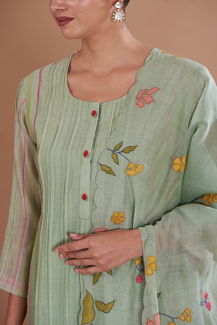 Sea Green Linen Chanderi & Cotton Satin Kurta Set by Ojasvini at Pernia's Pop Up Shop