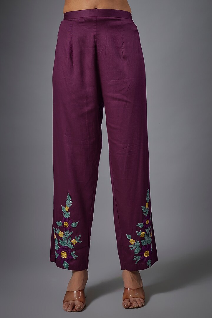 Purple Silk Chanderi Hand Embroidered Kurta Set by Ojasvini at Pernia's Pop Up Shop