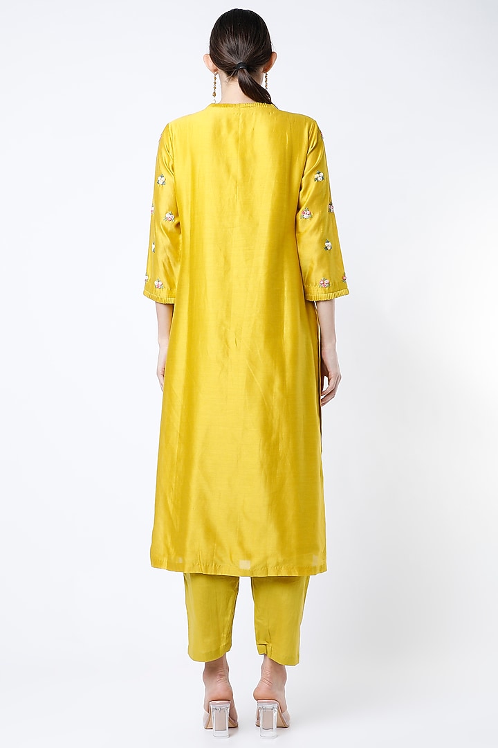 Yellow Hand Embroidered Kurta Set by Ojasvini at Pernia's Pop Up Shop