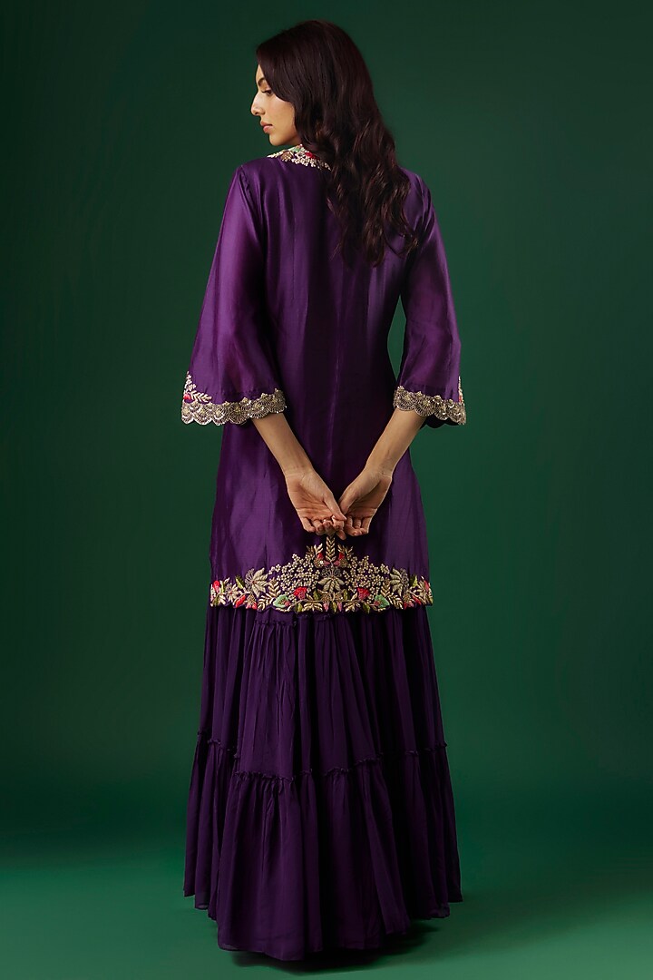 Purple Silk Chanderi Hand Embroidered Kurta Set by Ojasvini at Pernia's Pop Up Shop