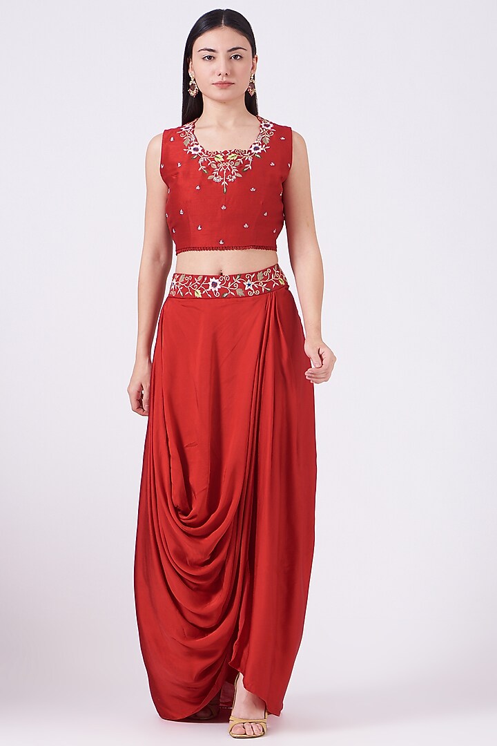Red Ombre Embroidered Cape Set by Ojasvini at Pernia's Pop Up Shop