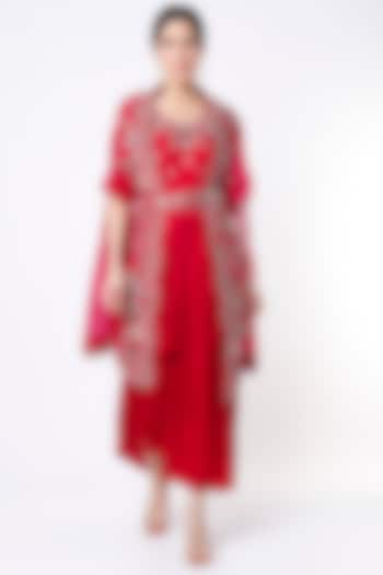 Red Embroidered Cape Set With Belt by Ojasvini at Pernia's Pop Up Shop