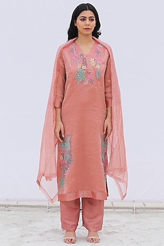 Dusty Pink Embroidered Kurta Set by OJA