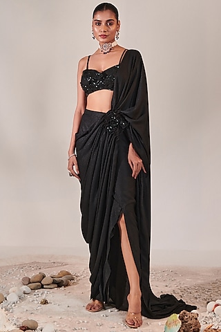 Black Metallic Georgette Pre-Stitched Saree Set by One Knot One By Ashna