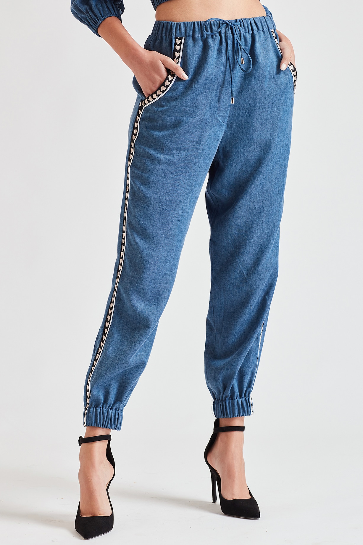 Distressed Jogger Jean by HAMMILL and CO – Blue Butterfly Boutique