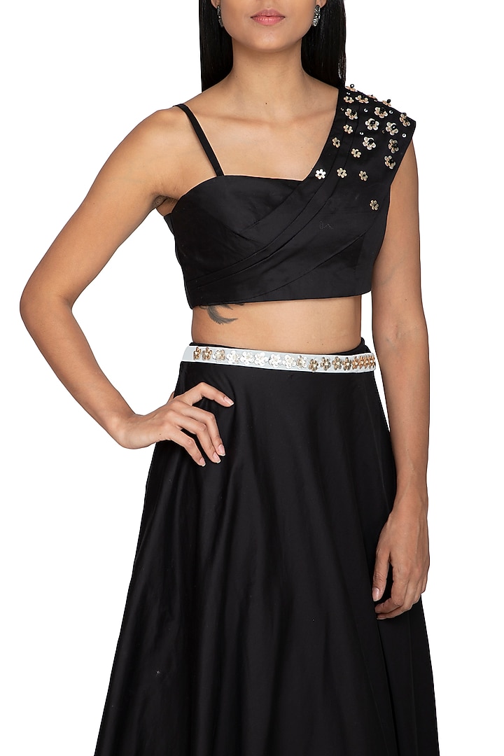 Gold & Silver Floral Embroidered Belt by Our Love at Pernia's Pop Up Shop