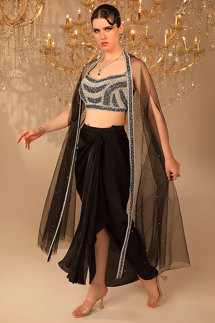 Black Net Embroidered Cape Set by OMAL SINDWANI