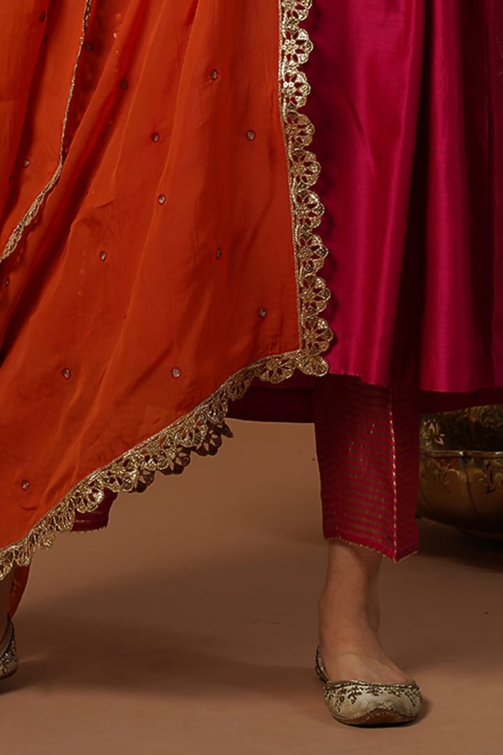 Magenta Silk Chanderi Embroidered Kurta Set by OMI at Pernia's Pop Up Shop