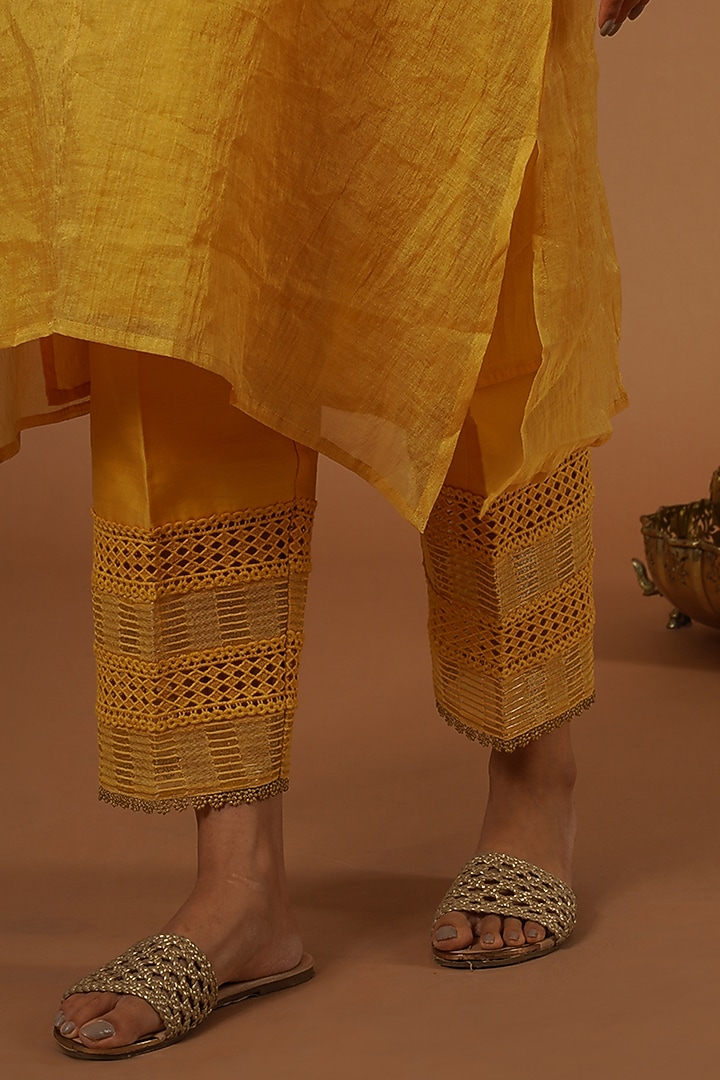 Yellow Tissue Chanderi Tunic Set by OMI at Pernia's Pop Up Shop