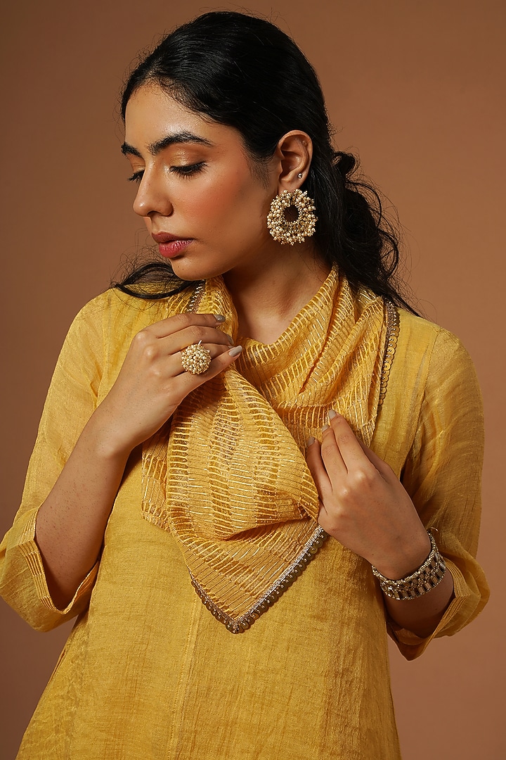 Yellow Tissue Chanderi Tunic Set by OMI at Pernia's Pop Up Shop