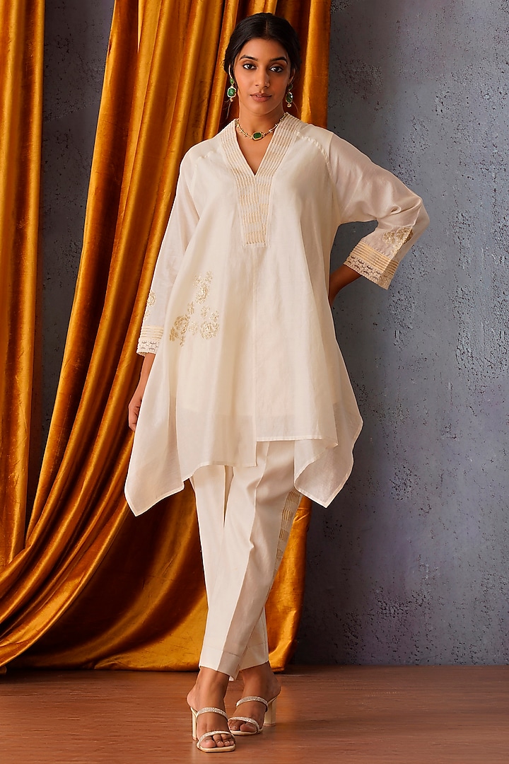 Off-White Chanderi Sequins Embroidered Asymmetric Tunic Set by OMI