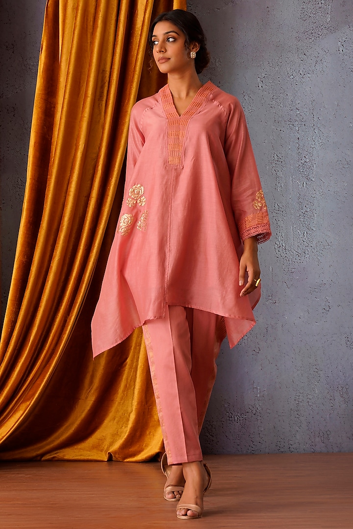 Pink Chanderi Sequins Embroidered Asymmetric Tunic Set by OMI