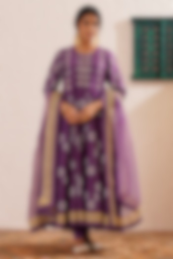 Purple Chanderi Block Printed & Gota Striped Paneled Kalidar Anarkali Set by OMI at Pernia's Pop Up Shop