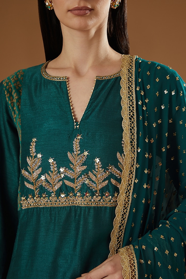 Turquoise Hand Block Printed & Embroidered Kurta Set by OMI at Pernia's Pop Up Shop