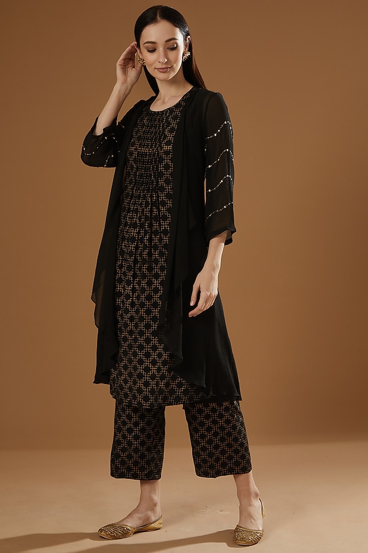 Black Hand Embroidered Shrug Set by OMI